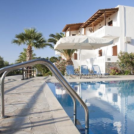 איסטרו Villa Michalis מראה חיצוני תמונה