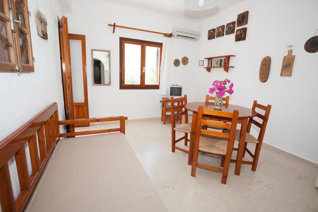 איסטרו Villa Michalis מראה חיצוני תמונה